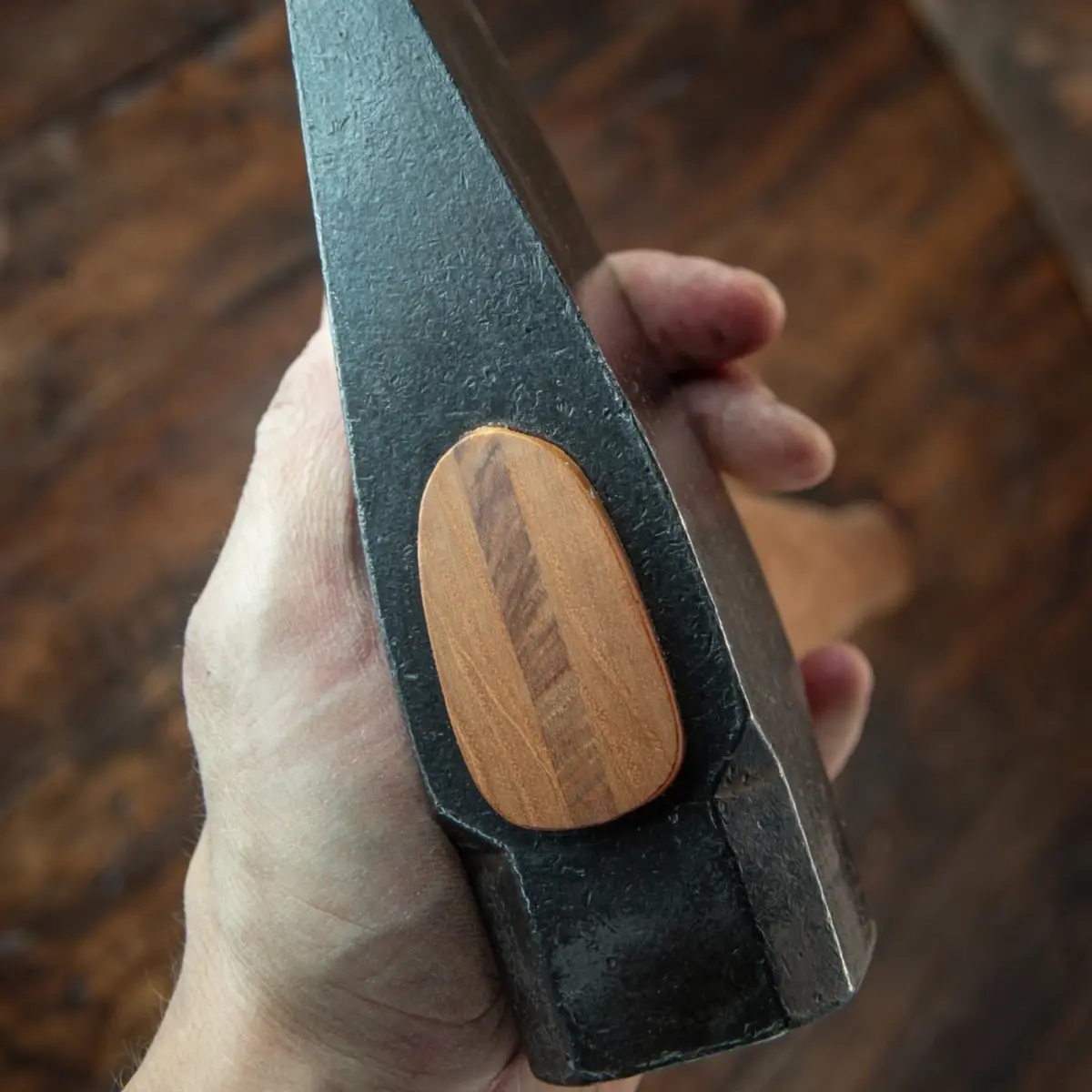 anika “leshiy” axe with leather sheath main image